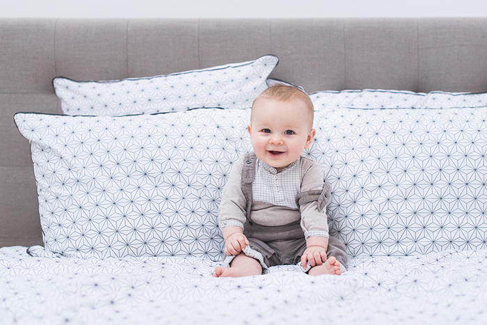 Studio photo lifestyle pour les enfants et les familles, avec Aurore du Manège aux couleurs. Lille