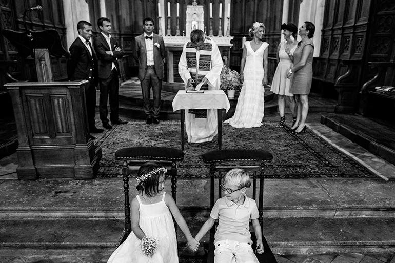 Reportage de mariage : l'église par William Lambelet, photographe.