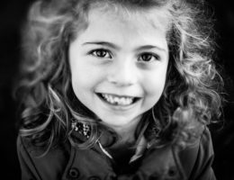 Autisme, syndrome de Rett… Photographier le handicap Observer le handicap différemment grâce aux photos, et notamment au projet d'Audrey !
